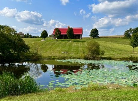 Photo of the outside of Barn on the Hill.